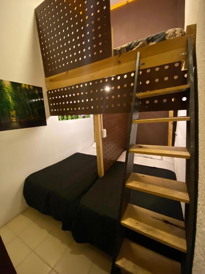 Roomies Hostel Centro Medico Mexico City Exteriör bild